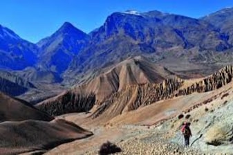 17-Day Upper Mustang Trek in Nepal with Lo-Manthang and Muktinath