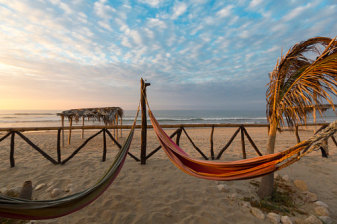 1-Day Morro Branco Beach Tour from Fortaleza with Buggy Ride