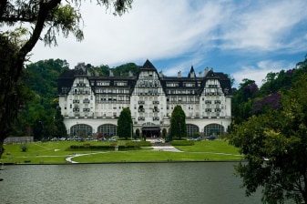 8-Hour Petrópolis Imperial City Tour with Museum and Palace Visits
