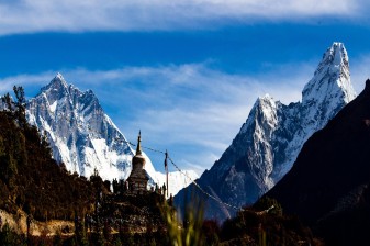 14-Day Everest Base Camp Trek in Nepal with Kala Patthar and Sherpa Villages