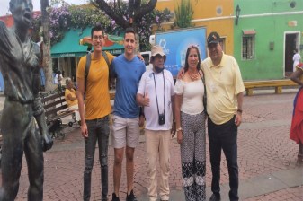 2-Hour Getsemaní Walking Tour with Street Art and Culture