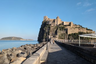 3-Hour Ischia Ponte Walking Tour with Aragonese Castle