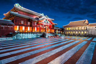 3.5-Hour Shuri Castle Family Tour in Okinawa with Ryukyu Culture