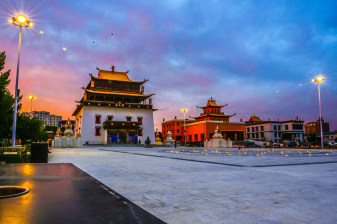 1-Day Ulaanbaatar City Tour with Gandan Monastery and Zaisan Hill