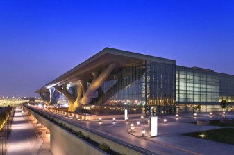 7-Hour Arabian Horses and Education City Tour in Al Rayyan