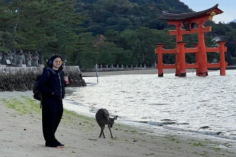 10-Hour Hiroshima Tour from Osaka or Kyoto with Itsukushima Shrine