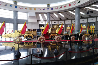 4-Hour Bandar Seri Begawan Tour with Water Village Boat Ride