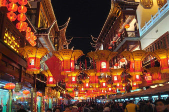 8-Hour Shanghai Art and Architecture Tour with Yu Garden