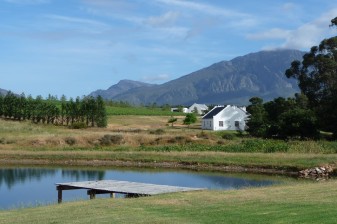 9-Hour Cape Winelands Tour with Tastings in Franschhoek and Stellenbosch