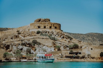 7-Hour Spinalonga and Lasithi Plateau Tour with Zeus Cave