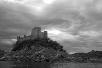 8-Hour Tomar and Constância Tour with Almourol Castle and Convent