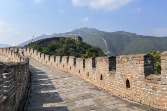 8-Hour Mutianyu Great Wall Tour with Private Transfers