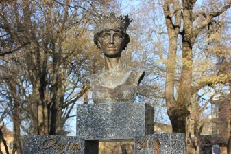 2-Hour Timișoara Fortress Walking Tour with Historic Squares