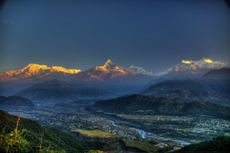 9-Day Nepal Highlights Tour with Pokhara, Chitwan and Nagarkot