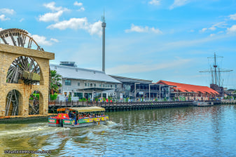 8-Hour Malacca Sightseeing Tour with Sacred Sites and Heritage Streets