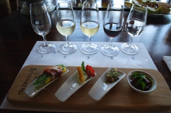 6-Day Cape Winelands Wine Tour with Your Choice of Scenic Routes