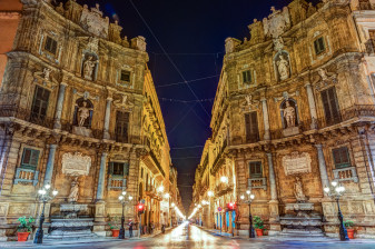 2-Hour Private Walking Tour of Palermo with Puppet Theatre Heritage