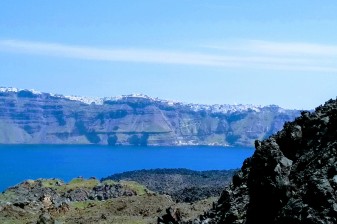 6-Hour Santorini Boating Tour with Nea Kameni and Thirassia