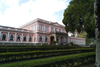 8-Hour Petrópolis Heritage Tour with Imperial Museum and Brewery
