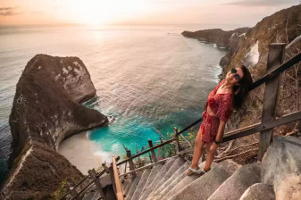 8-Hour Nusa Penida Tour with Kelingking Beach and Crystal Bay