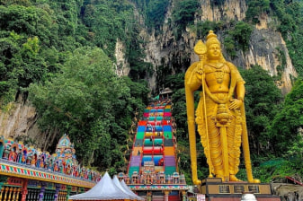 8-Hour Kuala Lumpur Historical and Cultural Tour with Batu Caves
