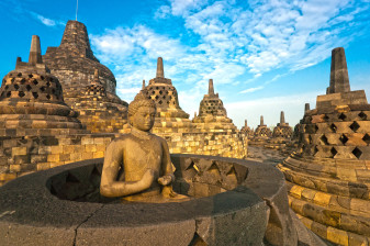 6-Hour Borobudur Temple Tour with Scenic Village Views