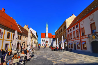 7-Hour Trakošćan Castle and Varaždin Tour with Baroque City Walk