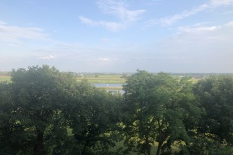 Full-Day Arnhem Battlefield Tour from Amsterdam with John Frost Bridge