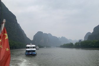 Half-Day Li River Cruise in Guilin with 20 CNY Note Scenery
