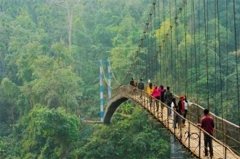 9-Day Assam and Meghalaya Tour with Kaziranga, Cherrapunji and Dawki