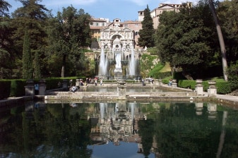 8-Hour Tivoli and Subiaco Tour from Rome with Villa D'Este
