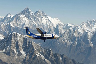 1-Hour Everest Scenic Flight from Kathmandu with Himalayan Peak Views