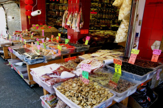 3-Hour Sightseeing & Food Tour in Singapore