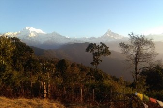 6-Hour Private Hiking Tour to Australian Camp and Dhampus