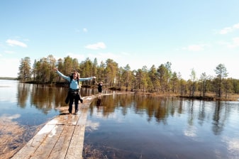 3-Day Hiking Tour in Posio from Kuusamo with Lakeside Camping