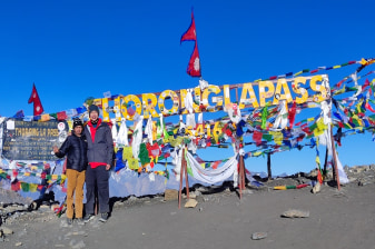 14-Day Tilicho Lake Trek in Nepal with Thorong La Pass Crossing