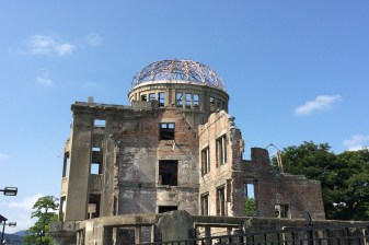 Half-Day Hiroshima Downtown Tour with Peace Park and Shukkei-en