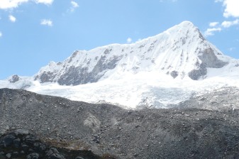 3-Day Mount Pisco Trekking Tour from Huaraz with Summit Climb