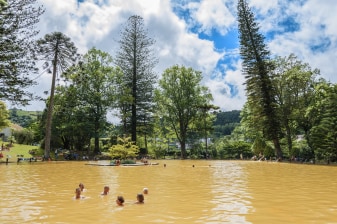 7-Hour Furnas Valley Excursion with Cozido and Hot Springs