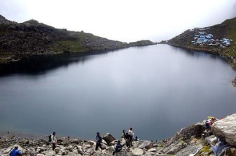 16-Day Langtang Gosainkunda Helambu Trek via Laurebina Pass