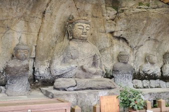 5-Hour Usuki Cultural Tour from Beppu with Stone Buddhas