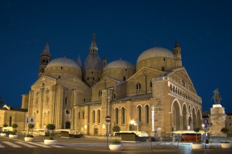 3-Day Sightseeing Tour of Brescia, Verona and Venice with Lake Garda