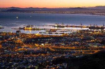 3-Day Cape Town, Stellenbosch and Hermanus Tour with Cape Agulhas