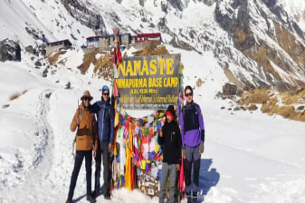 15-Day Annapurna Circuit Trek in Nepal with Tilicho Lake and Thorong La