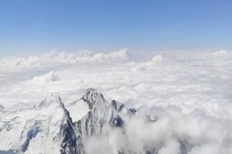 18-Day Mera Peak Climbing Expedition in Nepal via Hinku Valley