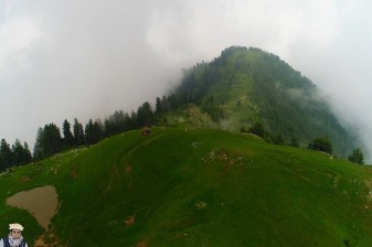 1-Day Mushkpuri Hiking Tour from Islamabad via Dungagali-Ayubia
