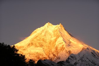 15-Day Manaslu Circuit Trek from Kathmandu via Larkya La Pass