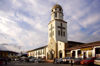 4-Day Quindío Coffee and Culture Tour with Cocora Valley Hike