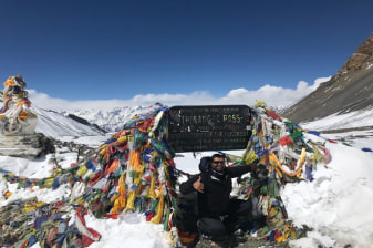 14-Day Annapurna Circuit Trek with Thorong La Pass and Jomsom Flight
