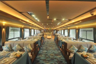 6-Hour Li River Cruise in Guilin with VIP Boarding and Deluxe Lunch